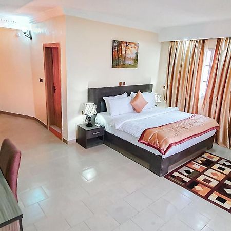 Beni Gold Hotel, Ikoyi Lagos Exterior foto